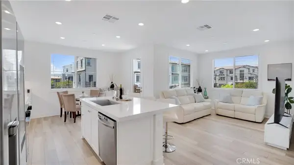 510 Bluegrass Way, Rancho Mission Viejo, CA 92694