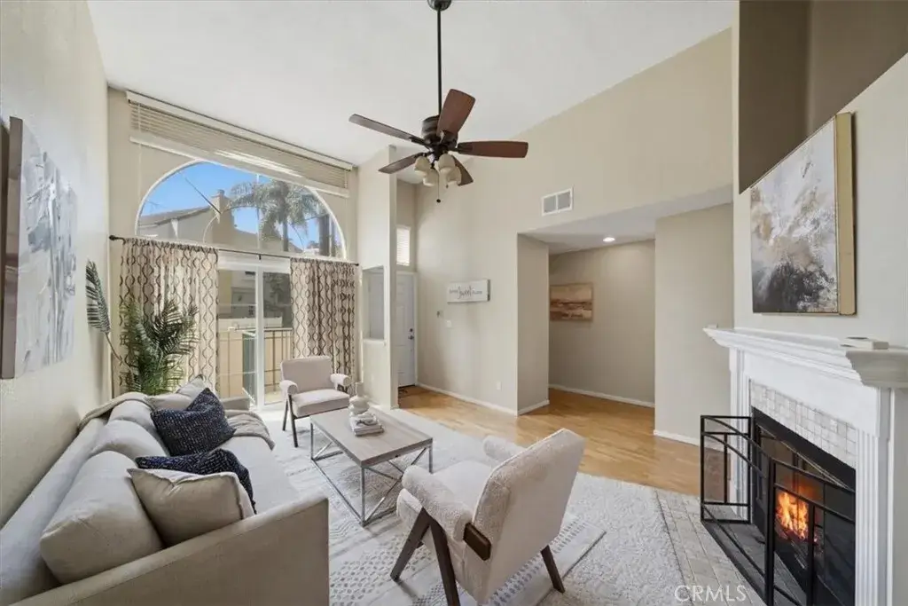 5455 Sylmar #1402, Sherman Oaks, CA 91401 - #1
