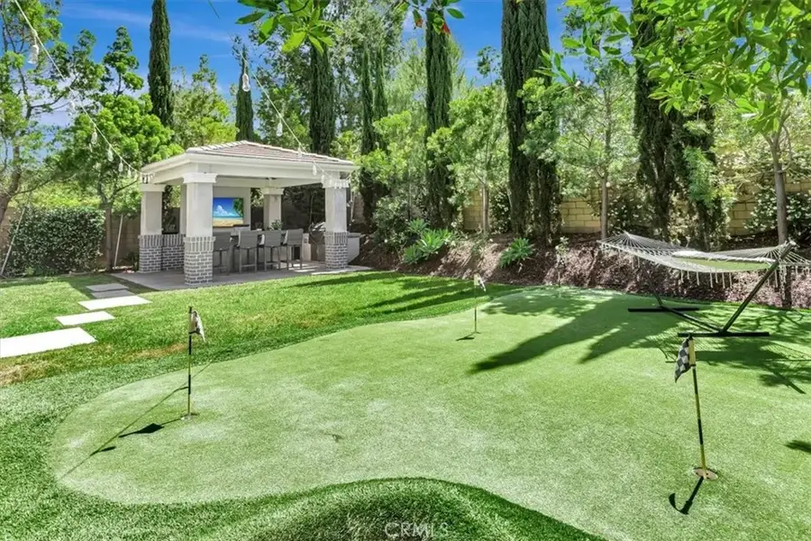 142 Yellow Daisy, Irvine, CA 92618 - #2