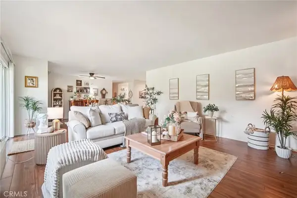 2402 Via Mariposa West #1E, Laguna Woods, CA 92637
