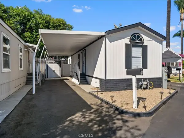 1517 N Newhope #76, Santa Ana, CA 92703