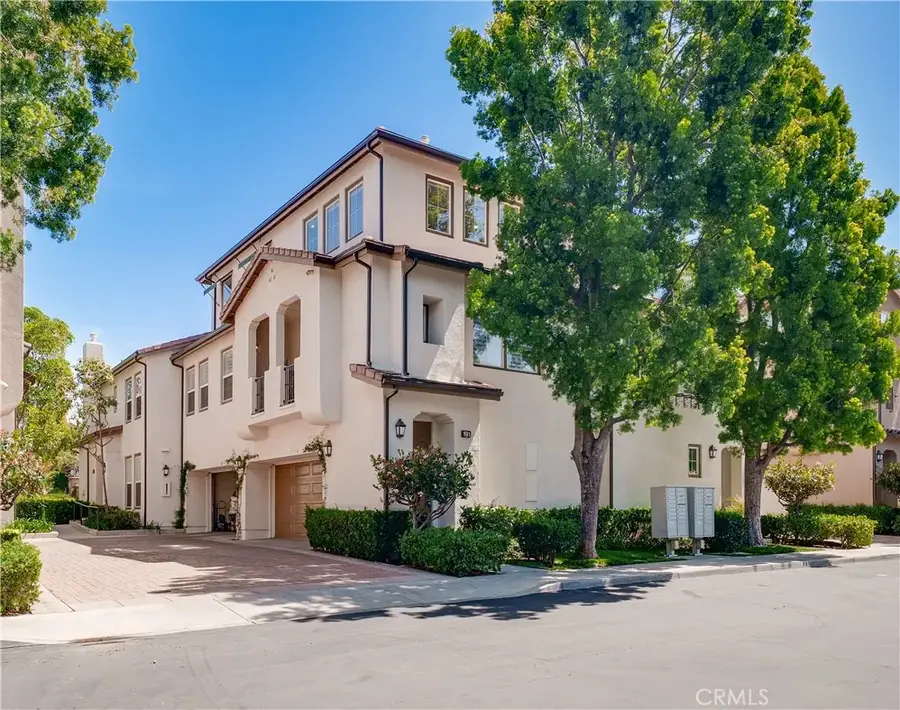 191 Lockford, Irvine, CA 92602 - #2