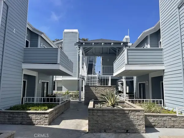 16960 Algonquin Street #I-204, Huntington Beach, CA 92649