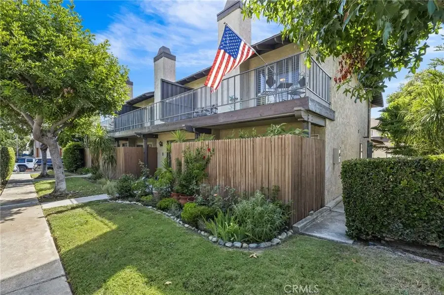 541 Linwood Ave #C, Monrovia, CA 91016 - #2