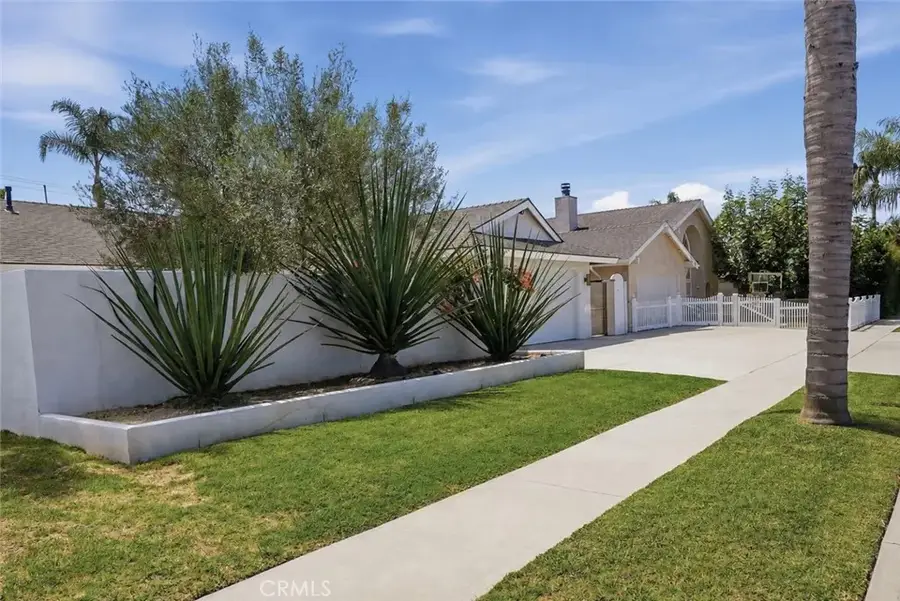 9412 Nautilus Drive, Huntington Beach, CA 92646 - #3