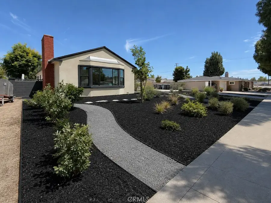 527 N Park, Orange, CA 92867 - #3