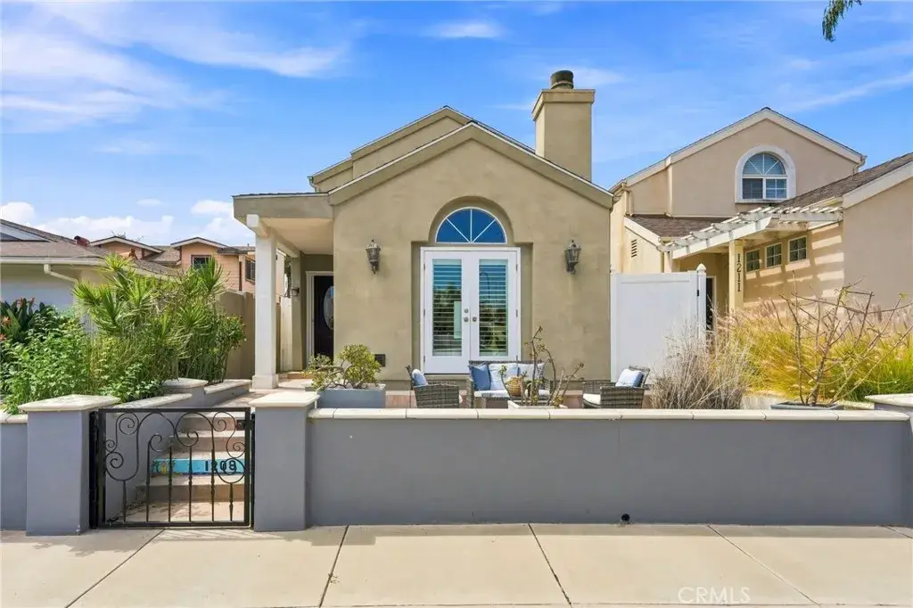 1209 Huntington Street, Huntington Beach, CA 92648 - #1