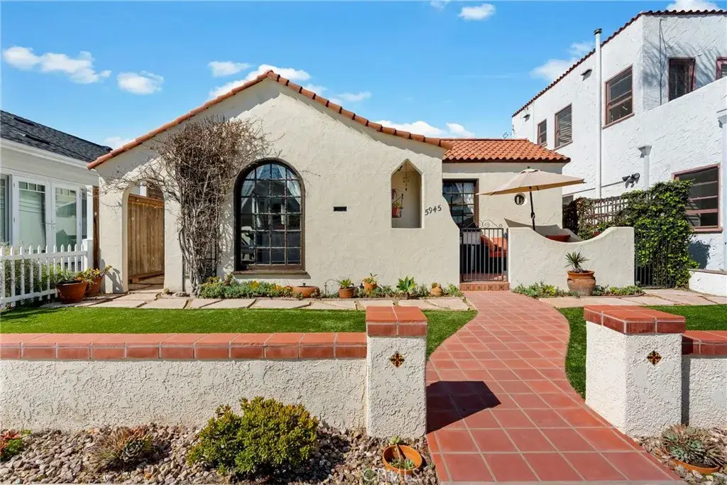 5945 East The Toledo, Long Beach, CA 90803 - #1
