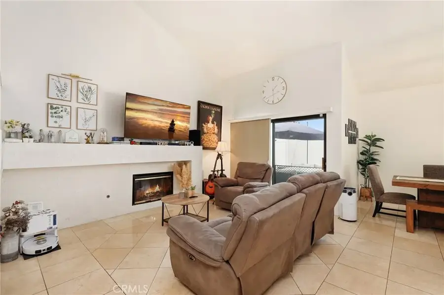 22 Rocky Creek Lane, Laguna Hills, CA 92653 - #2