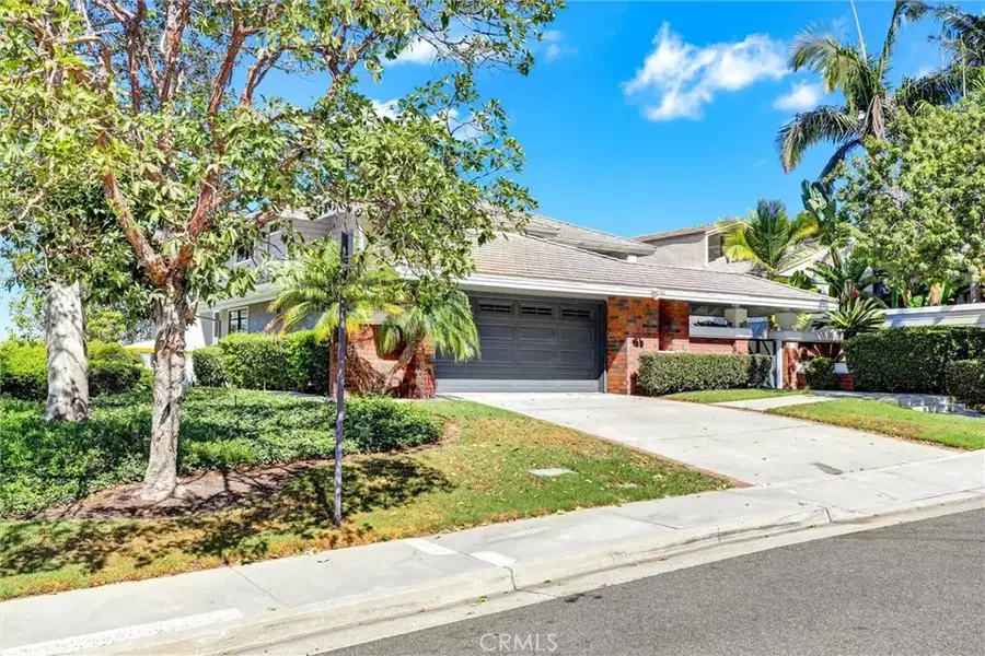 1 Saint Tropez, Newport Beach, CA 92660 - #3