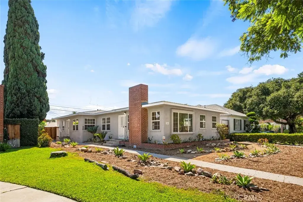 3606 California, Long Beach, CA 90807 - #1