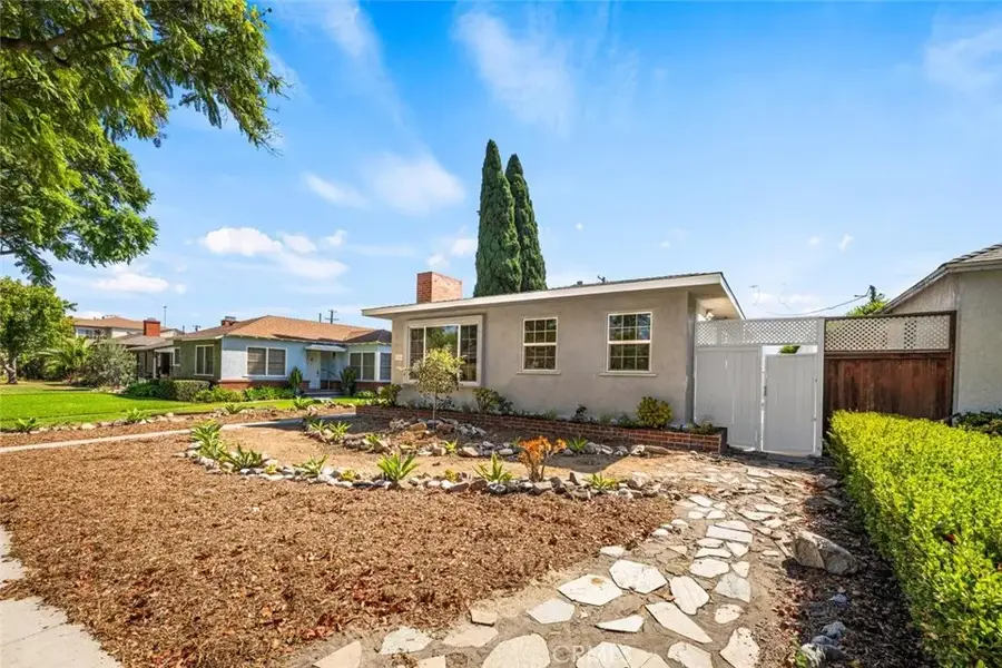 3606 California, Long Beach, CA 90807 - #3