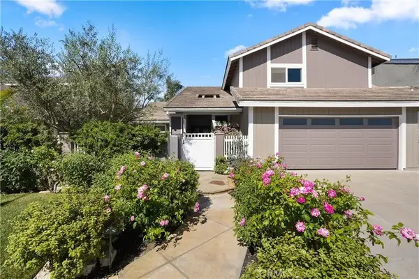 5771 Grimsby Drive, Huntington Beach, CA 92649