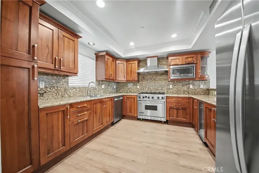 1878 Greenfield Avenue #204, Los Angeles, CA 90025 - #3