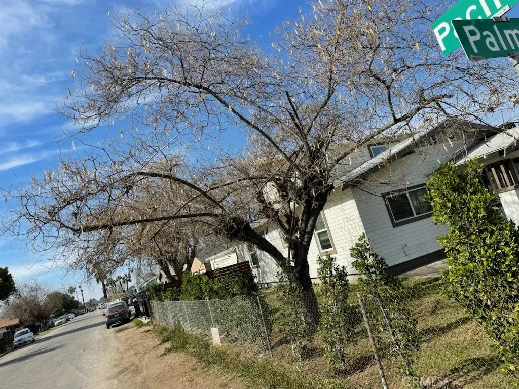 1500 Palm, Bakersfield, CA 93305 - #1