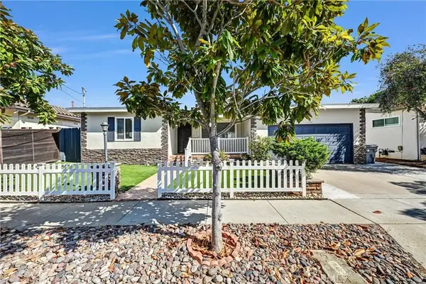 3850 Chippewa Court, San Diego, CA 92117