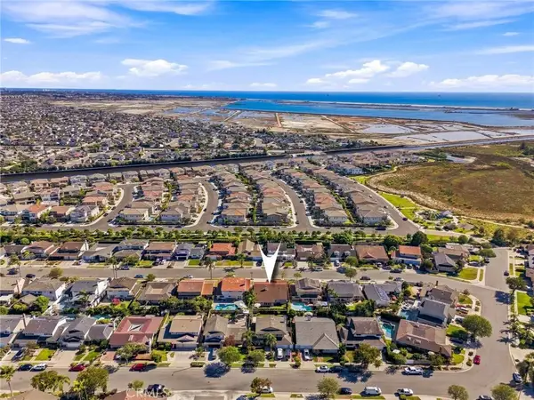 5291 Kenilworth, Huntington Beach, CA 92649