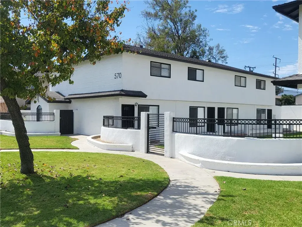 570 Penrose, Corona, CA 92878 - #1
