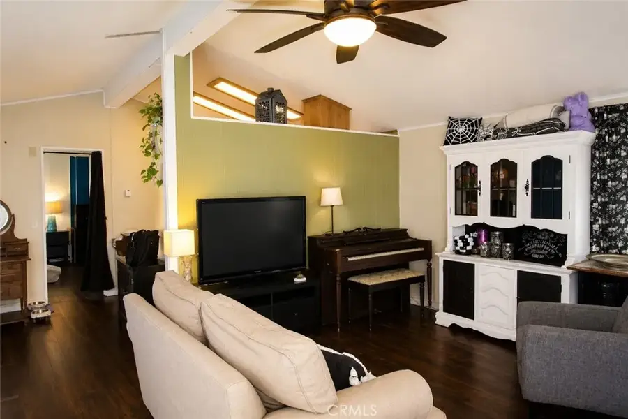 80 Huntington #513, Huntington Beach, CA 92648 - #3