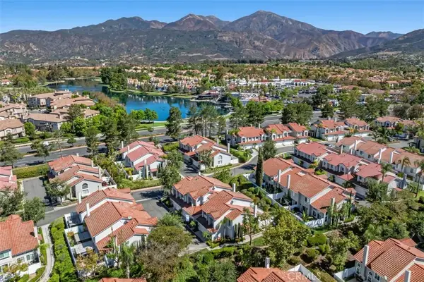 67 Wild Horse, Rancho Santa Margarita, CA 92688