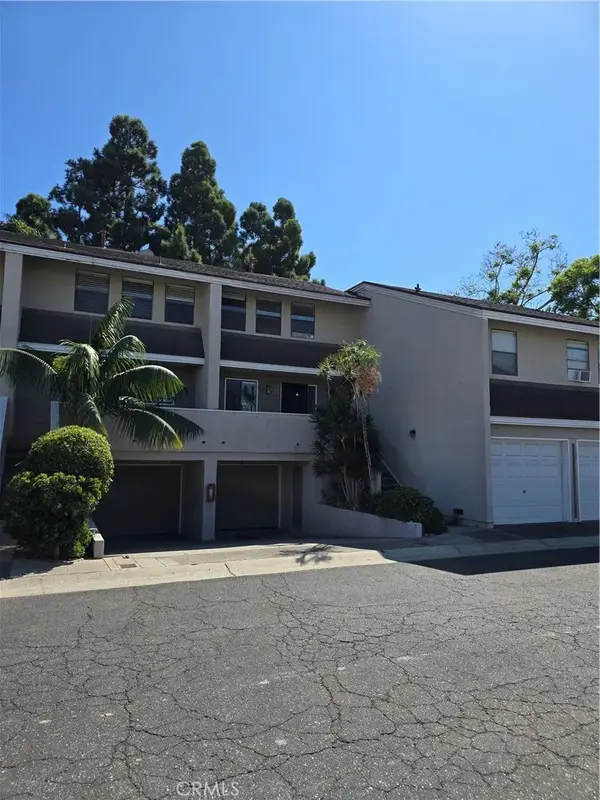 435 Bryson Springs #38, Costa Mesa, CA 92627