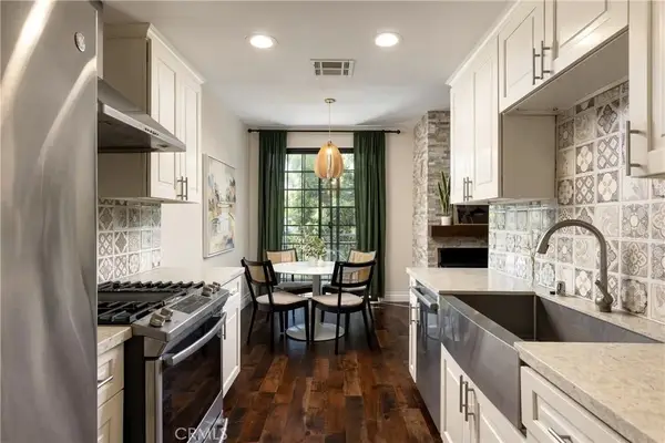 860 S Lucerne #103, Los Angeles, CA 90005