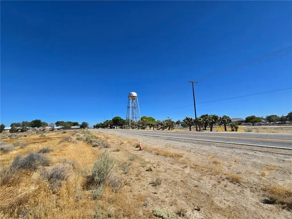 45015 60th West, Lancaster, CA 93536 - #1