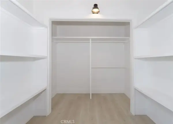 9450 S Harvard, Los Angeles, CA 90047