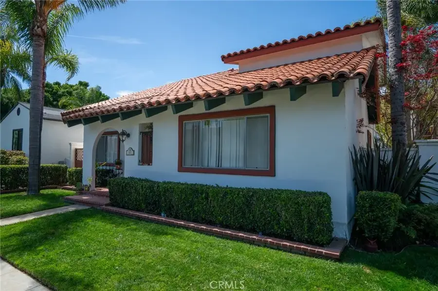 807 Roswell Avenue, Long Beach, CA 90804 - #2