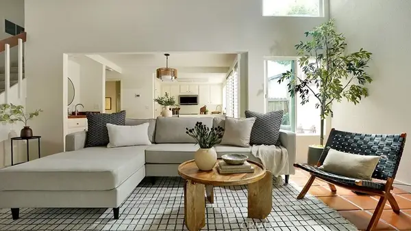 2184 Canyon #K, Costa Mesa, CA 92627