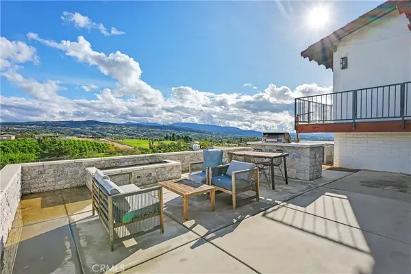38225 Camino Sierra, Temecula, CA 92592