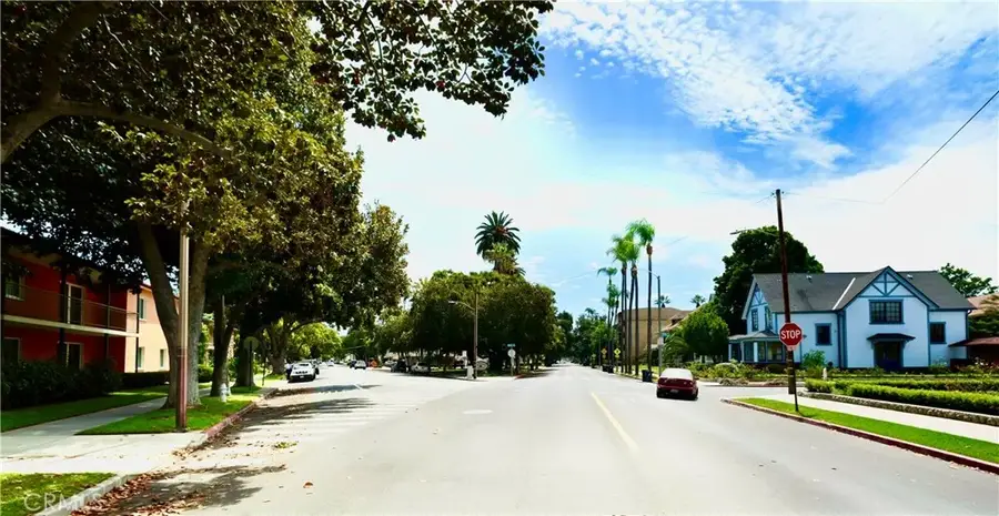 1001 French, Santa Ana, CA 92701 - #2