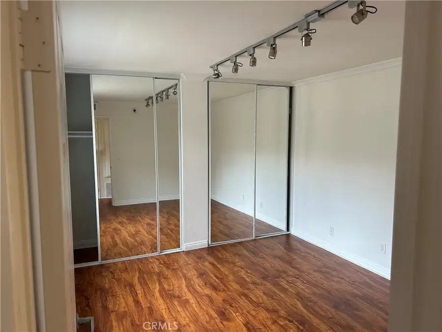 21520 Burbank #303, Woodland Hills, CA 91367 - #3
