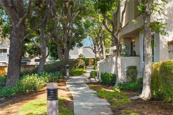 26357 W Grove #56, Lake Forest, CA 92630
