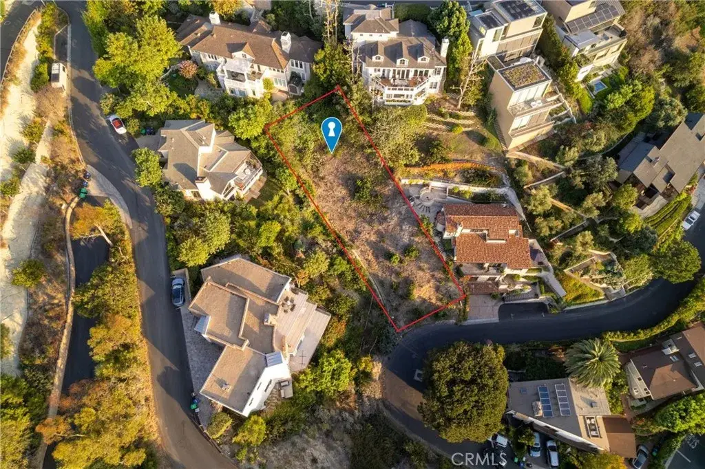 2058 Crestview, Laguna Beach, CA 92651 - #1