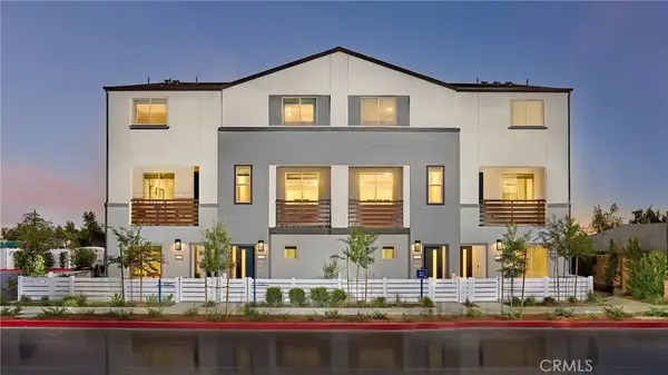 1310 W Oakcrest Paseo, Ontario, CA 91762