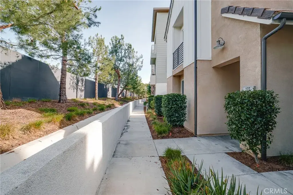 127 Stage, Irvine, CA 92618 - #1