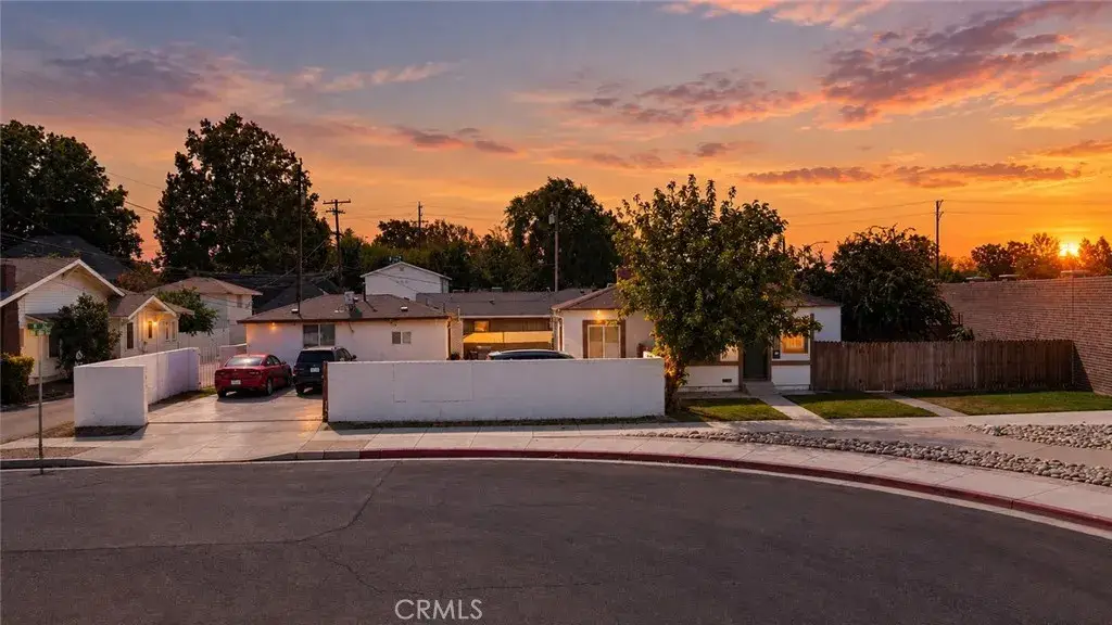2321 B, Bakersfield, CA 93301 - #1