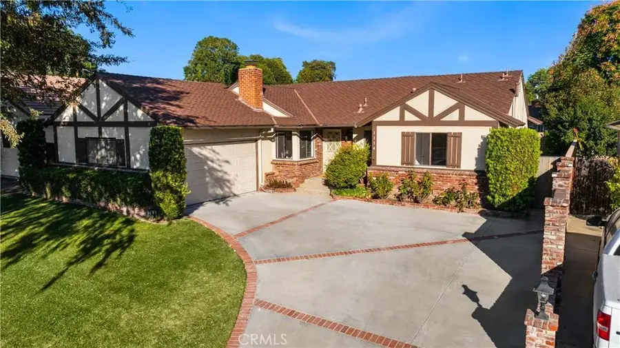 1114 N Acacia Avenue, Fullerton, CA 92831 - #3
