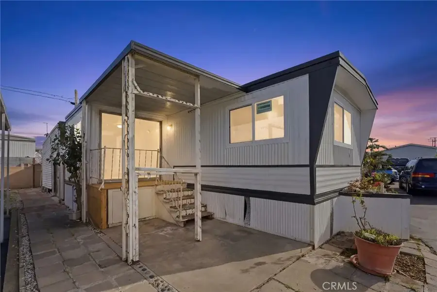 1660 Whittier #29, Costa Mesa, CA 92627 - #2