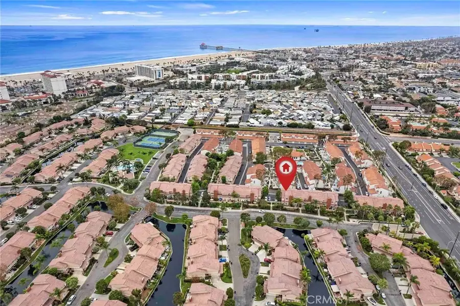 21072 Poolside, Huntington Beach, CA 92648 - #3
