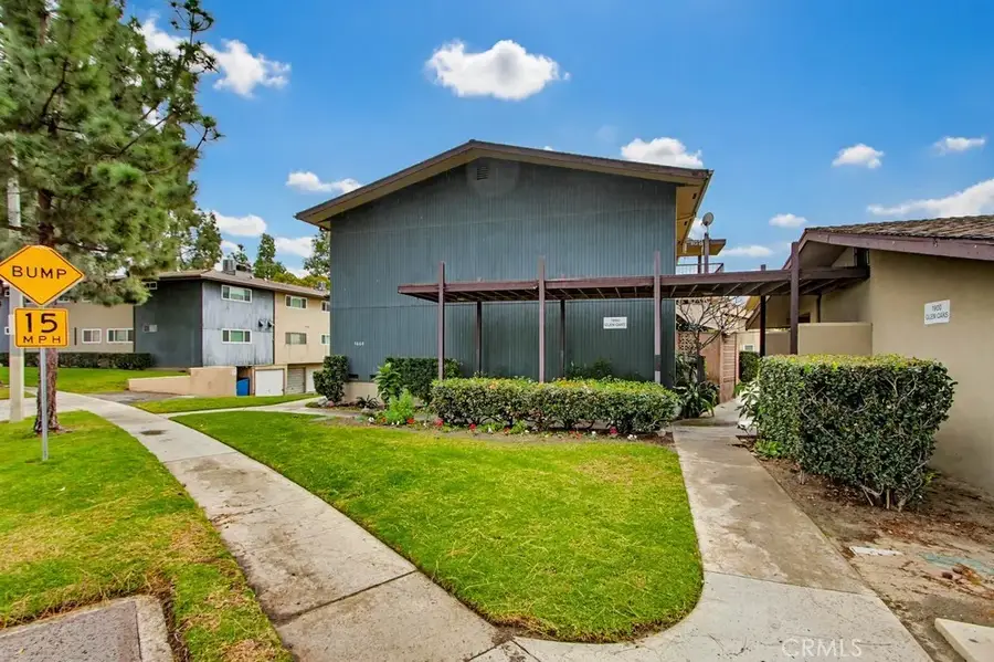 1860 W Glenoaks #L, Anaheim, CA 92801 - #2
