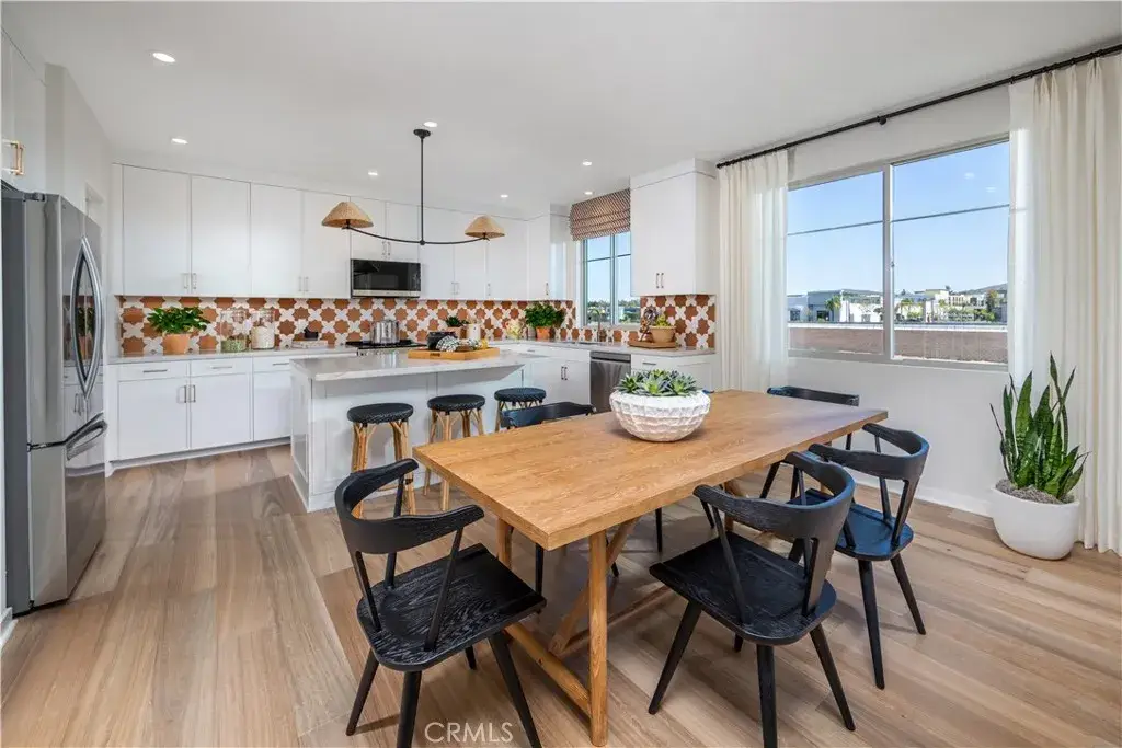 921 Estrella Road, San Marcos, CA 92078 - #1