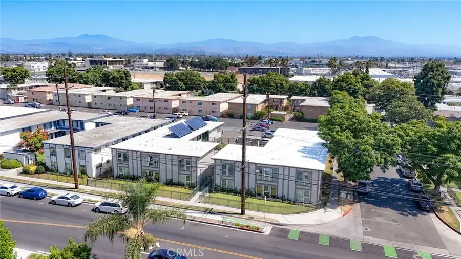 1433-1437 S Standard Avenue, Santa Ana, CA 92707 - #2