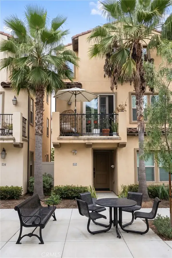 532 S Harbor Boulevard, Santa Ana, CA 92704