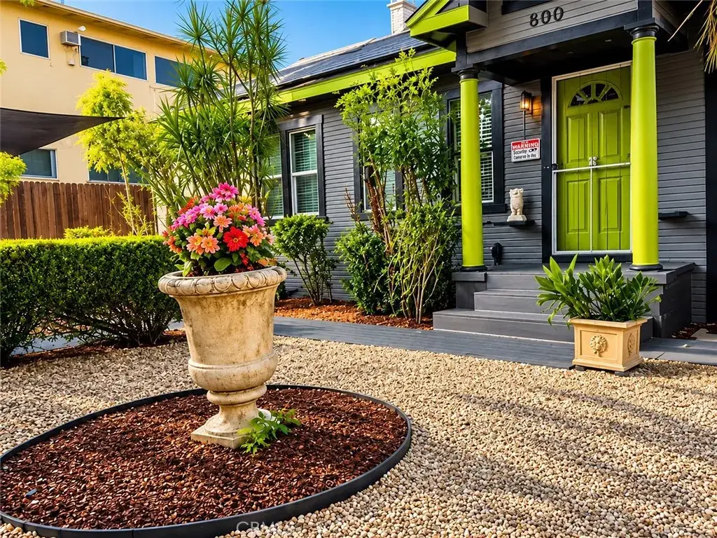 800 N Hobart, Los Angeles, CA 90029 - #1