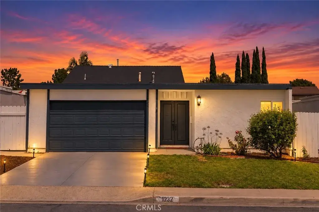 1232 Athens, Placentia, CA 92870 - #1