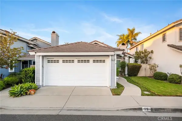 19 Silkberry, Irvine, CA 92614