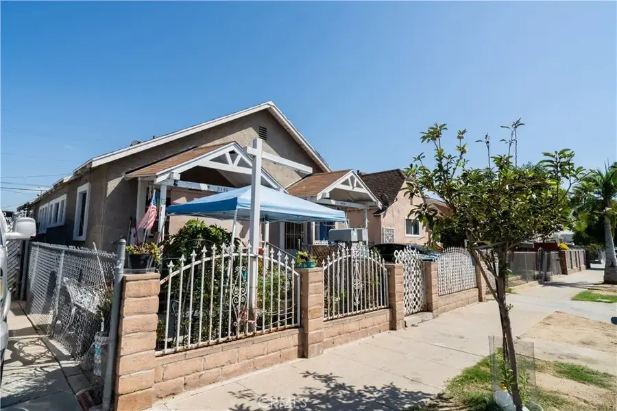 3443 Estrada, Los Angeles, CA 90023 - #3
