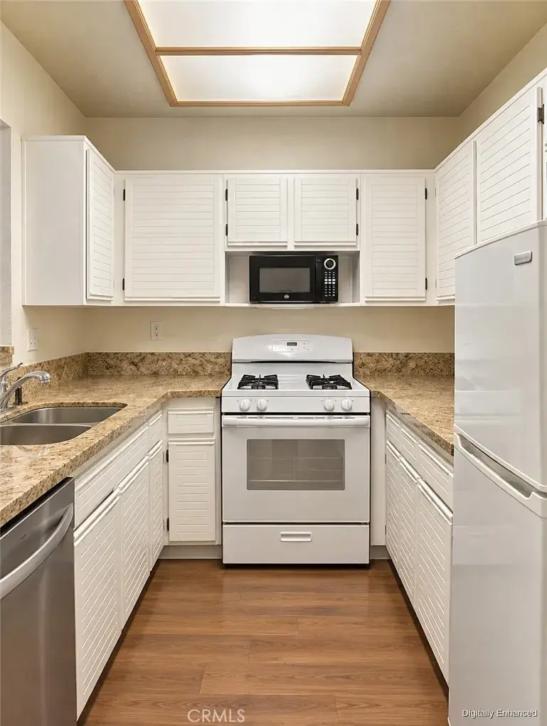 24125 Del Monte #153, Valencia, CA 91355 - #3
